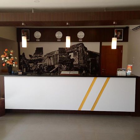 Hotel Wisata Baru Serang Bagian luar foto